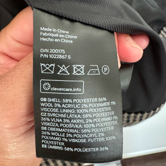 Like new H & M man plaid jacket in large - Picture 8 of 11